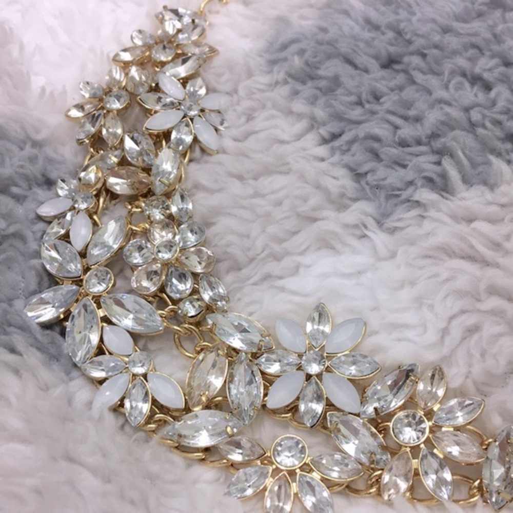 Dynamite Gold Chain Floral Detail Faux Diamond Cluster Statement Necklace - Picture 3 of 6
